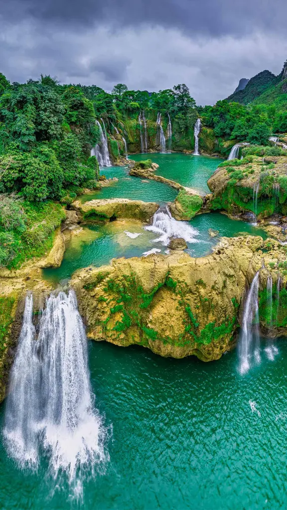 &Egrave; qui il paradiso?