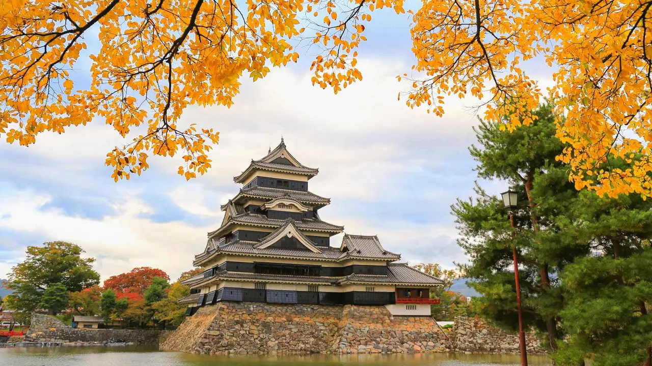 今日は松本城の日