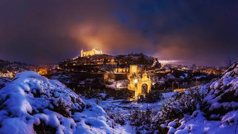 Escarcha y luces festivas