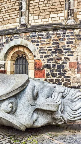 K&ouml;pfe der heiligen Patrone Bonns