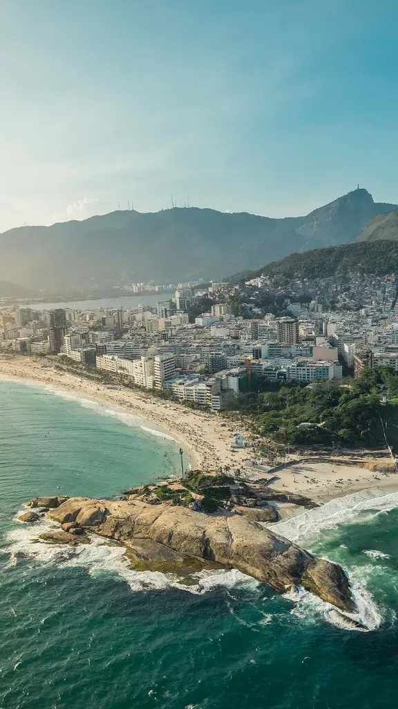 Surf, hist&oacute;ria e p&ocirc;r do sol