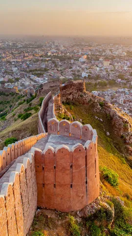 宏伟的堡垒和宫殿