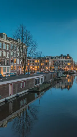 旧西街区的故事