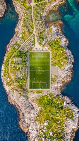 这个体育场建在你意想不到的地方