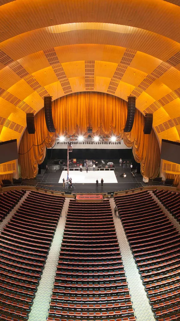 Sigue brillando con fuerza