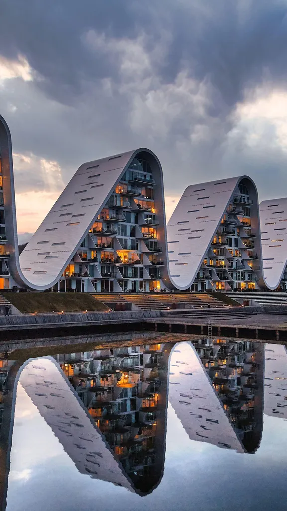 O concreto que brinca de ser mar