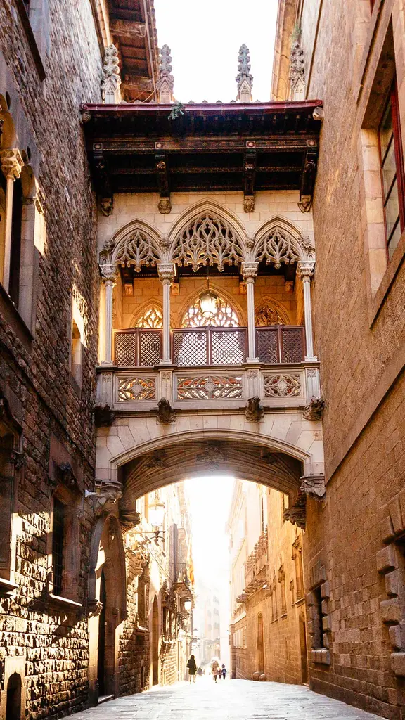 &iexcl;Calles misteriosas!