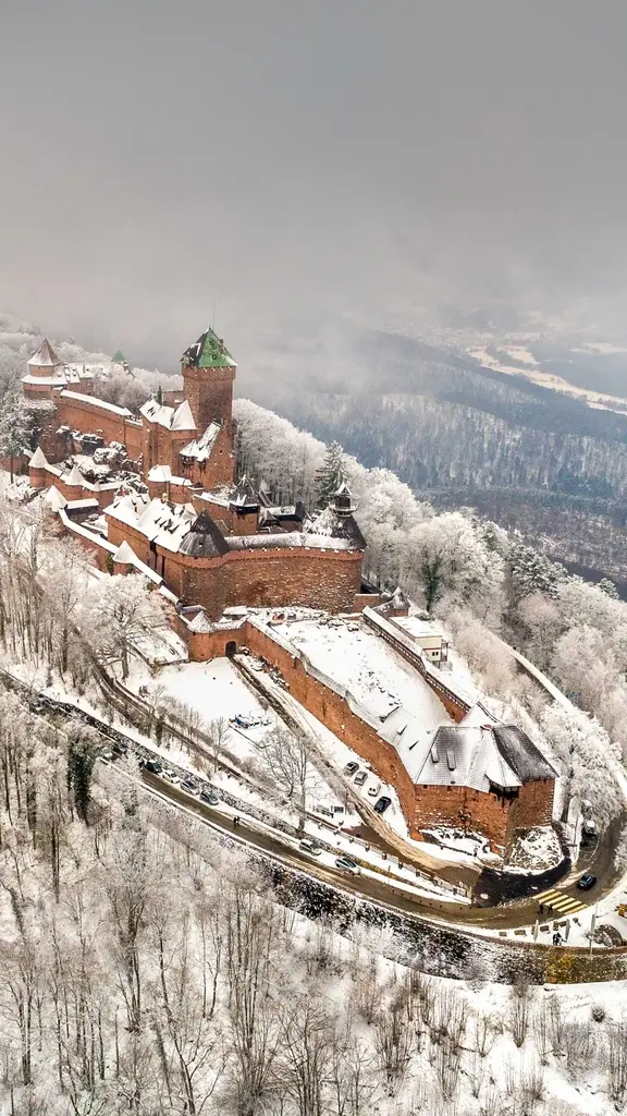 孚日山脉上的国王城堡，法国阿尔萨斯