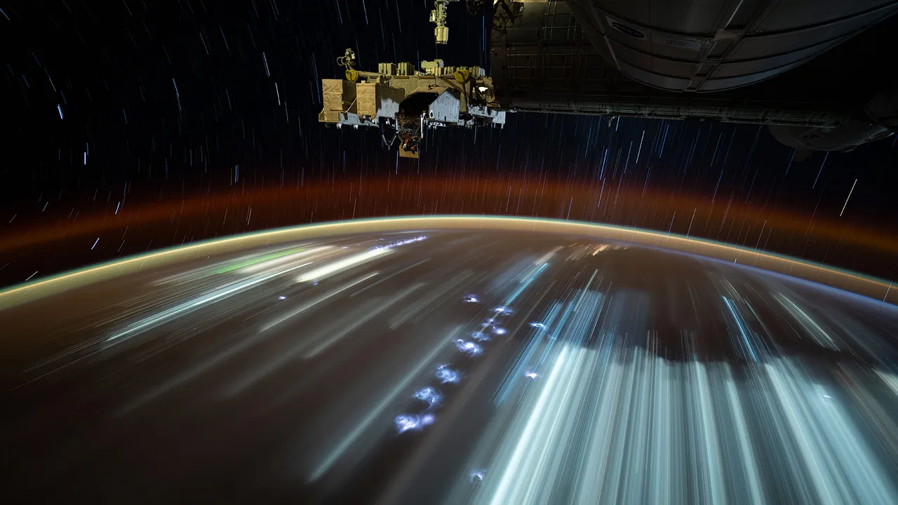 今日は世界宇宙飛行の日