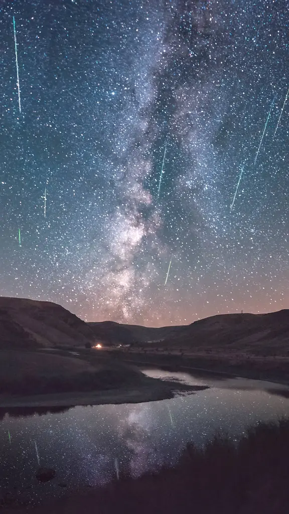 Look up, incoming&hellip;