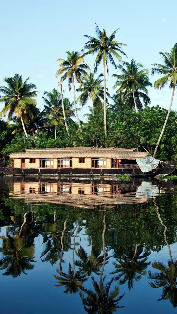 阿拉普扎的船屋，印度喀拉拉邦