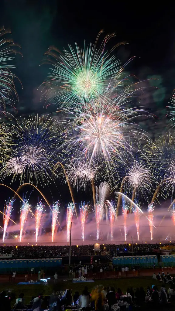 今日は全国花火競技大会の開催日