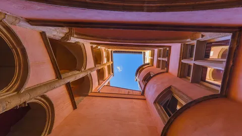 Lyon, mode traboule activ&eacute; !