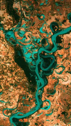 位于阿肯色州和密西西比州交界处的密西西比河