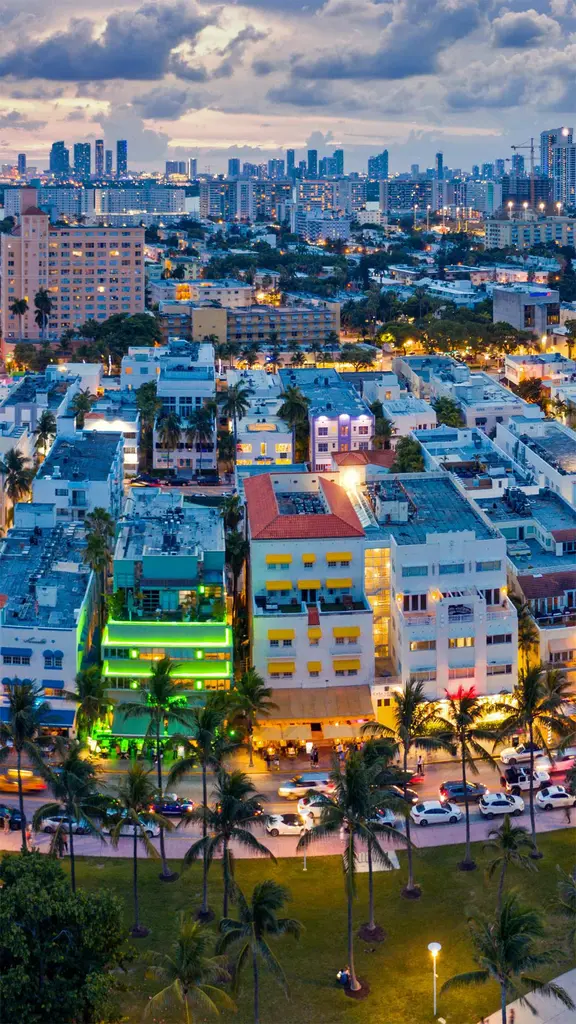 在艺术天堂追逐夏天