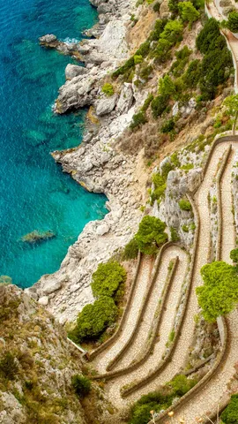 &iquest;D&oacute;nde est&aacute;n esas curvas cerradas y rocosas?
