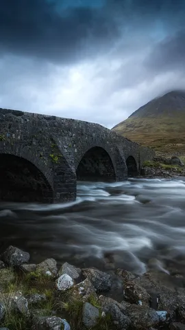魔法之河深不见底
