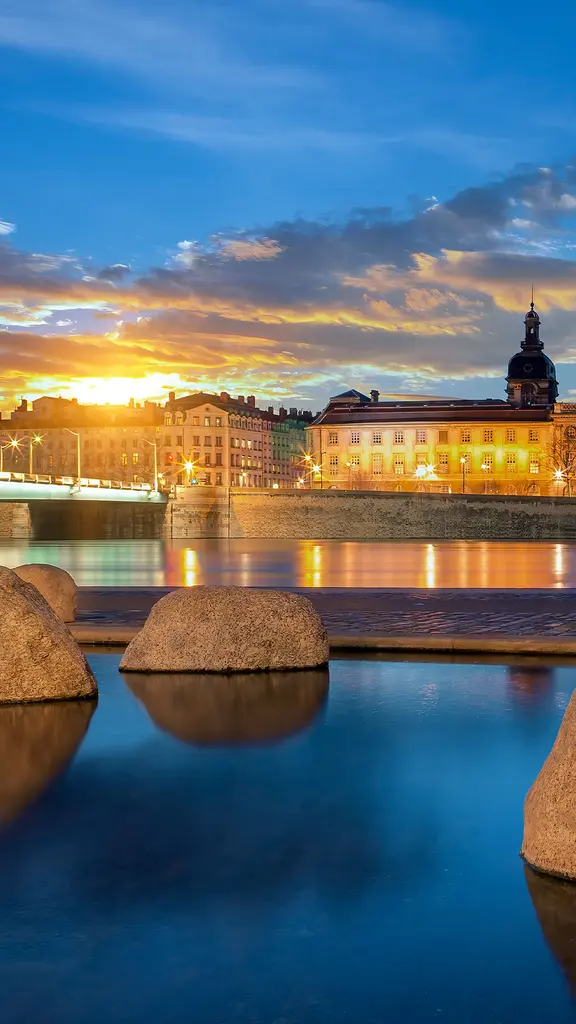 &Agrave; vos couverts !